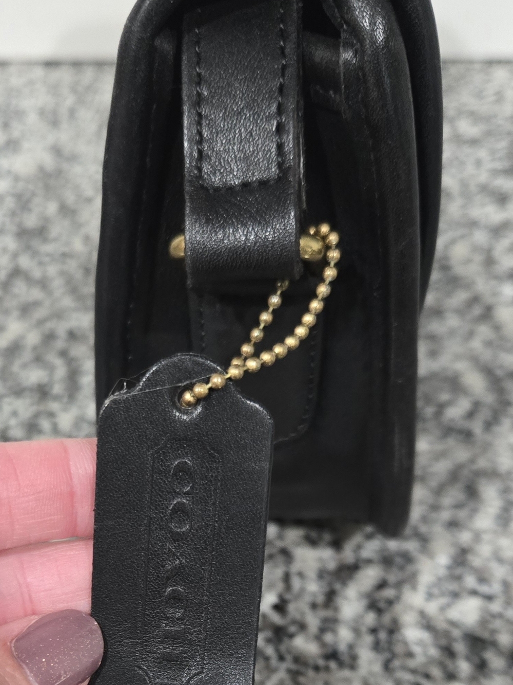 Coach Vintage Watson Black Leather Turn-Lock Crossbody Bag - Picture 4 of 4